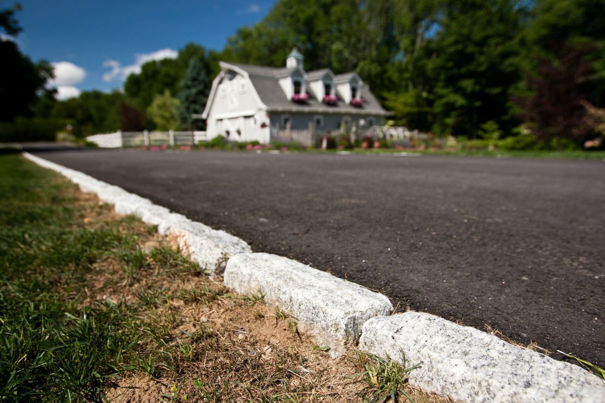 Cobblestone Curbing & Aprons Bethlehem CT