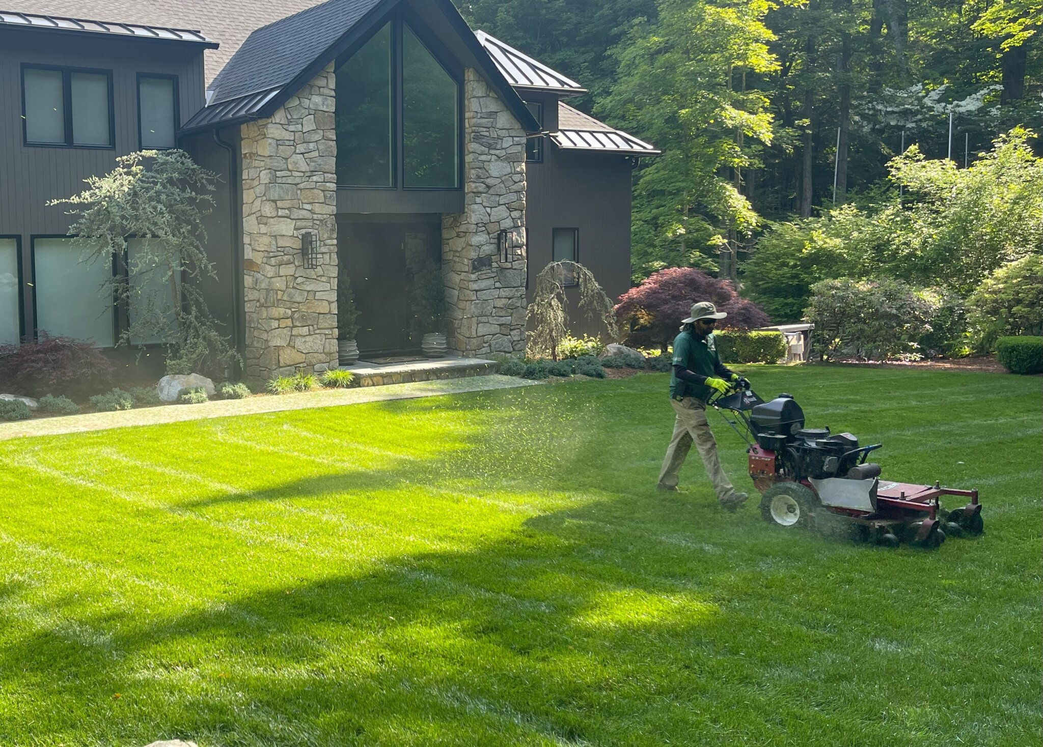 Lawn Mowing Service, New Milford, Litchfield County, CT